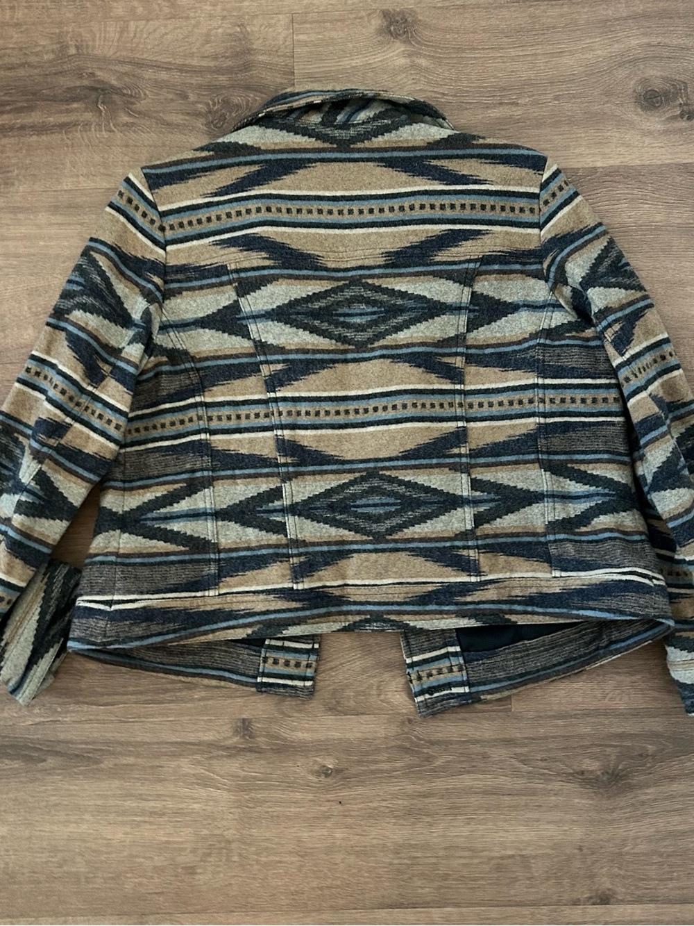 Pendleton Navy, Tan & Cream Aztec-Patterned Blazer - Picture 2 of 8